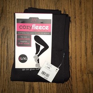 Brown fleece-lined leggings